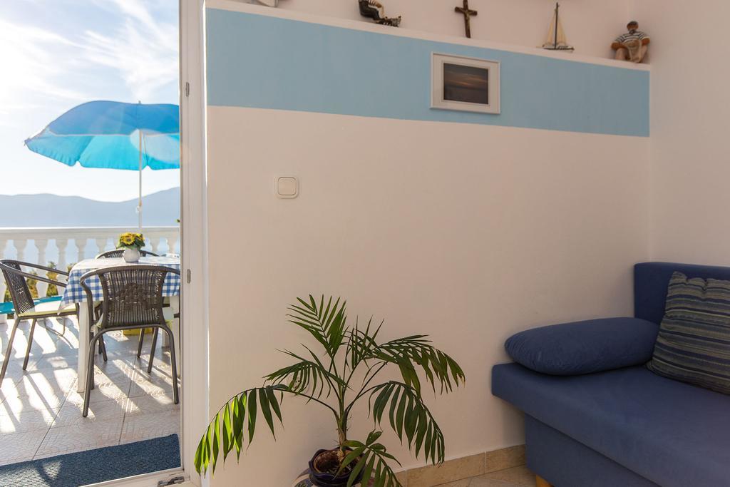 Apartments Juras Brzac ภายนอก รูปภาพ