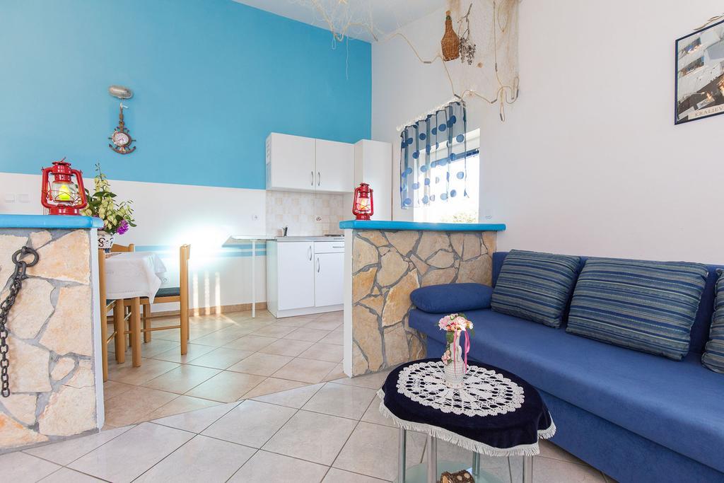 Apartments Juras Brzac ภายนอก รูปภาพ